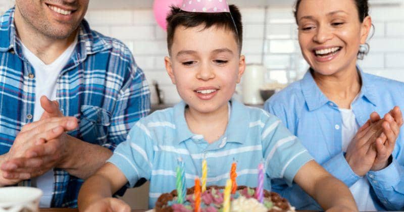 7 Tips Diskusi dengan Pasangan untuk Merayakan Ulang Tahun Anak